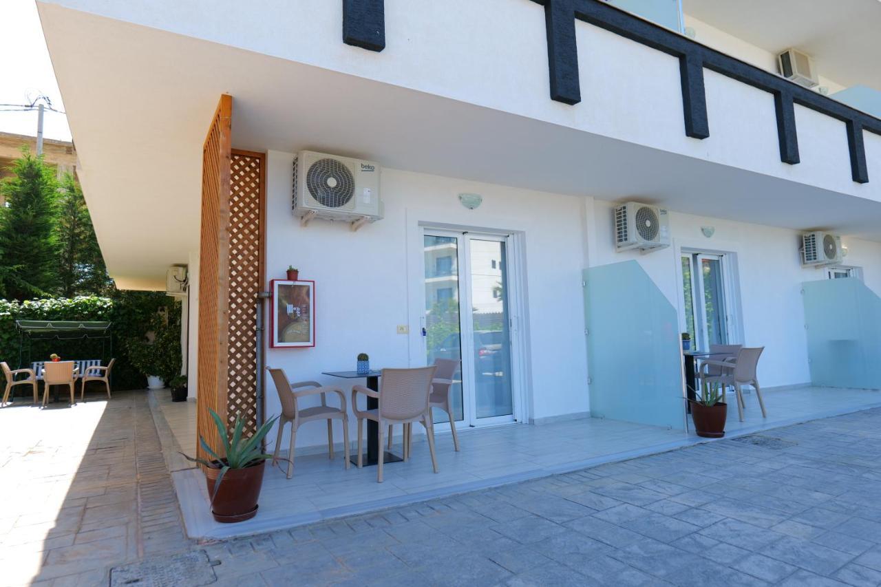 Seahorse Hotel คซามิล ภายนอก รูปภาพ