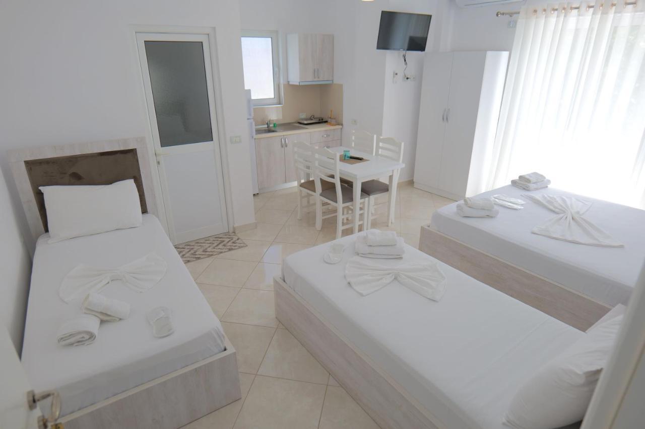Seahorse Hotel คซามิล ภายนอก รูปภาพ